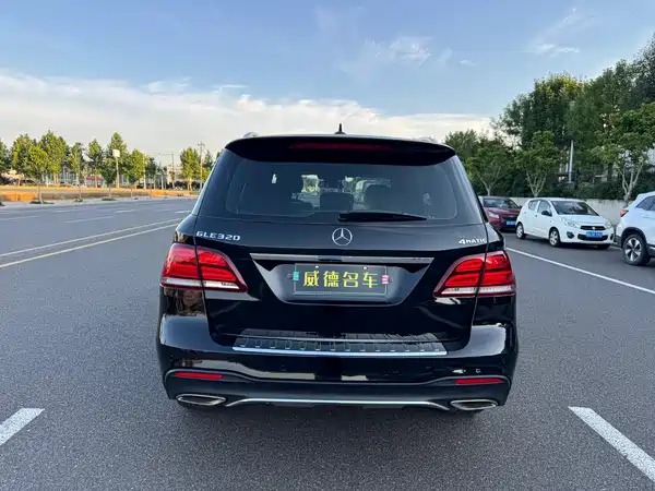 Mercedes-Benz GLE 2017