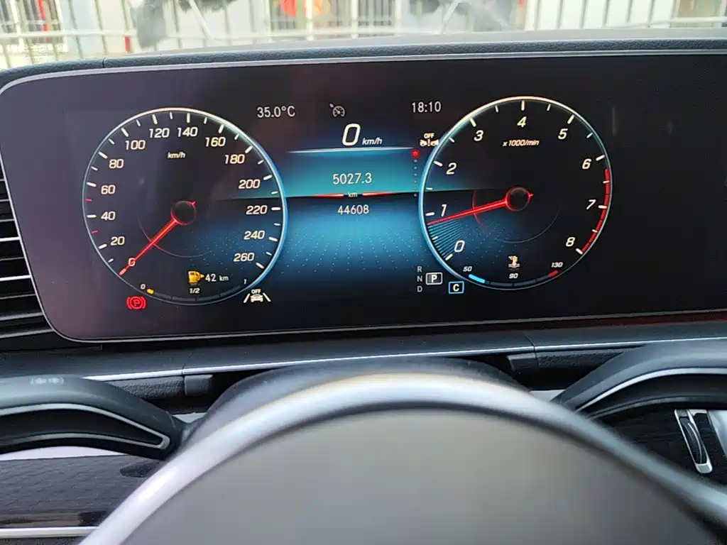 Mercedes-Benz GLE 2023 — фото 12