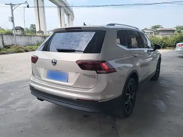 Volkswagen Tiguan L 2018