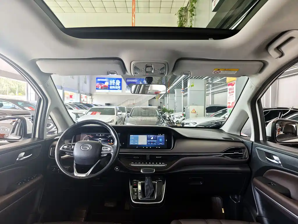 GAC Motor Trumpchi M6 2020 — фото 11