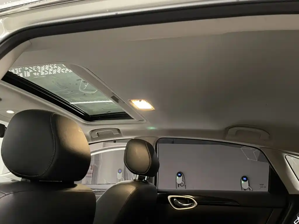 Nissan Sylphy 2018 — фото 11