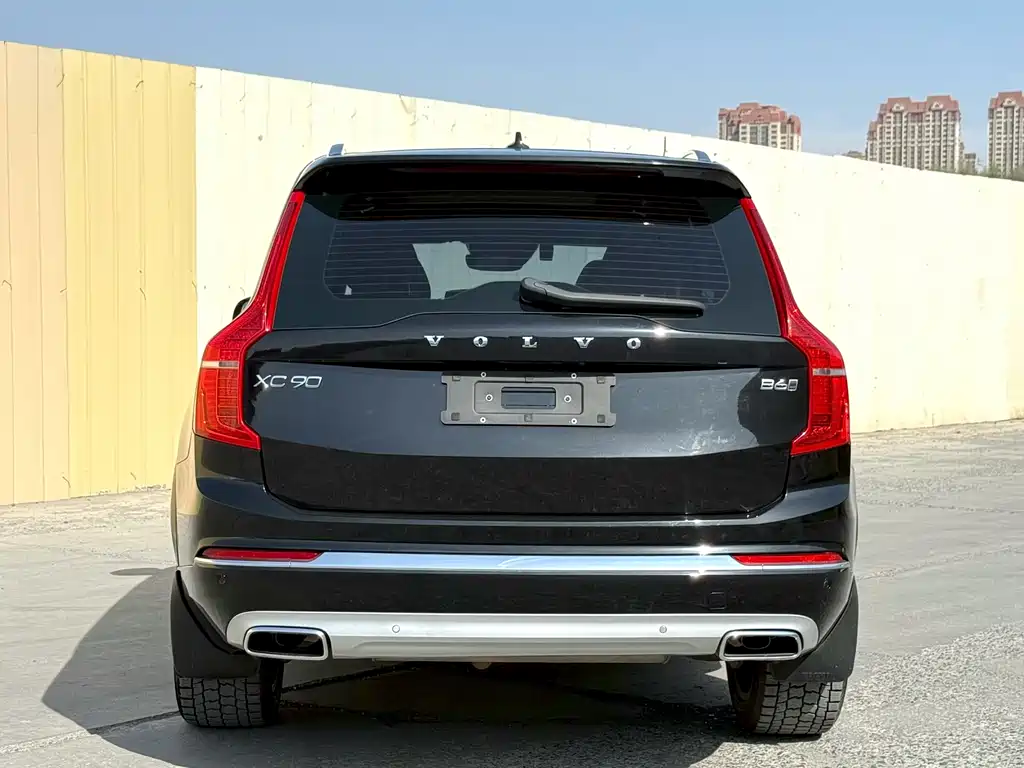 Volvo XC90 2021 — фото 8