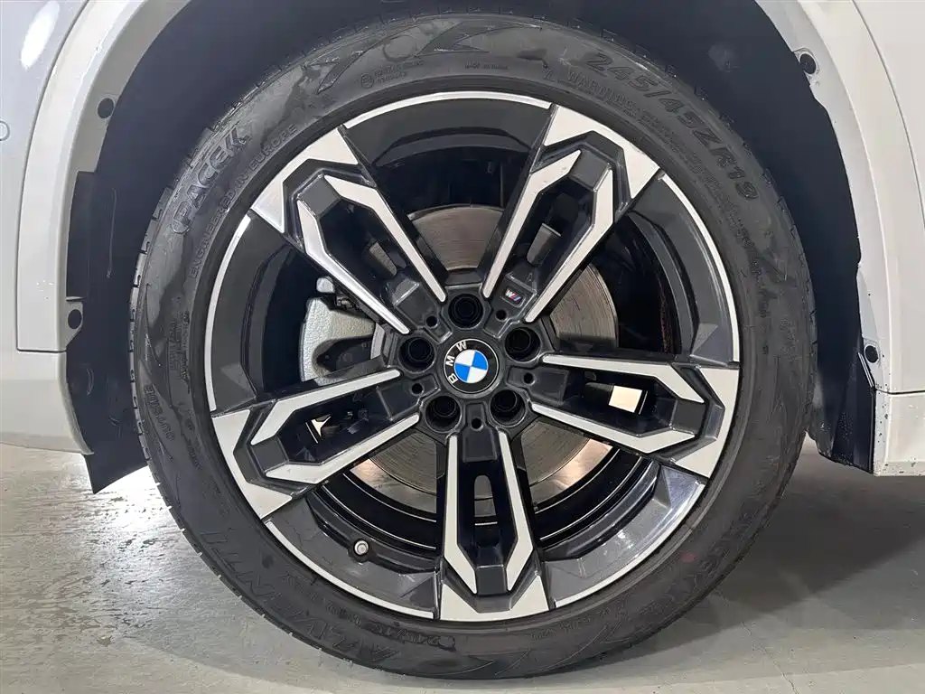 BMW X1 2024 — фото 8