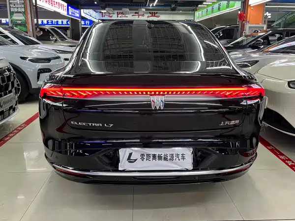 Buick Zhijing L7 2026