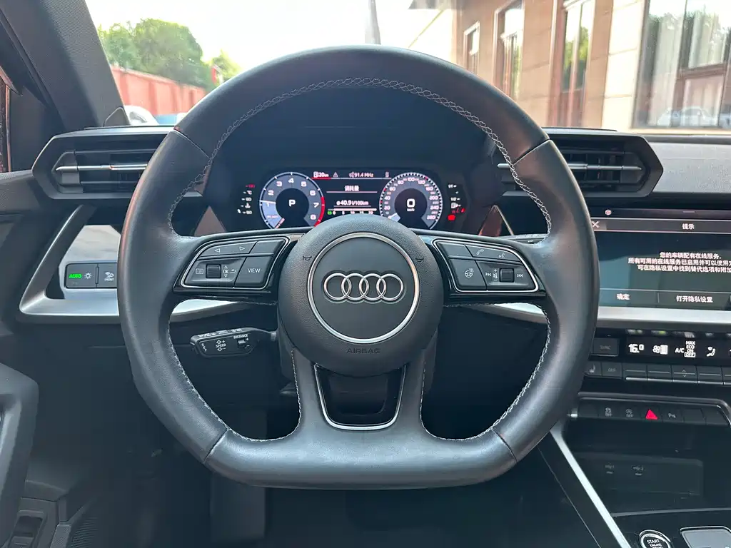 Audi A3 2022 — фото 8
