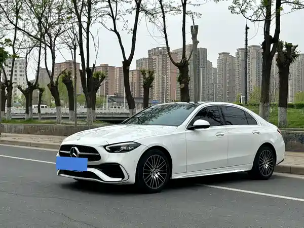 Mercedes-Benz C-Class 2022