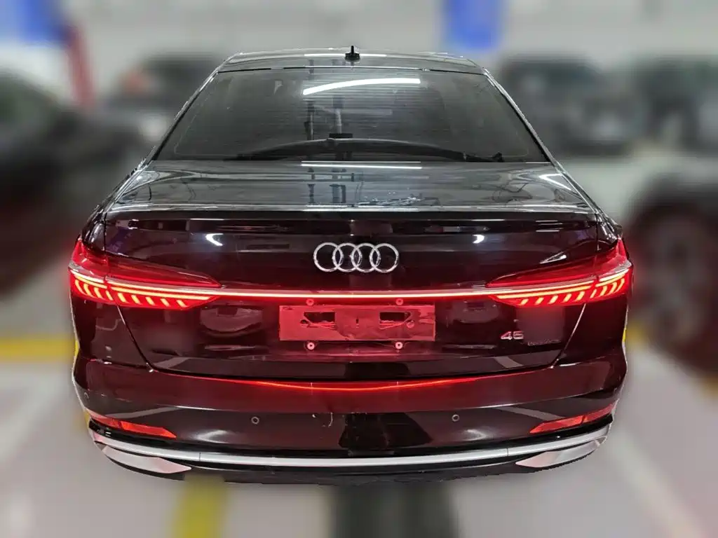 Audi A6L 2022 — фото 10