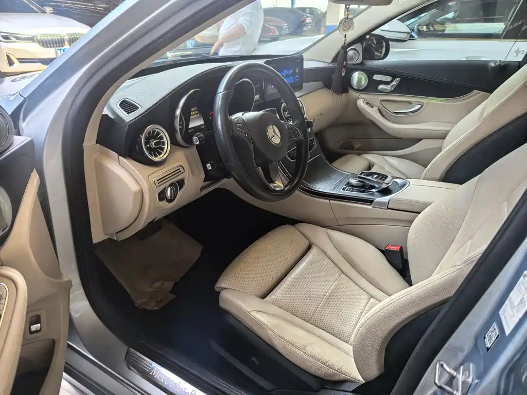 Mercedes-Benz C-Class 2017 — фото 4
