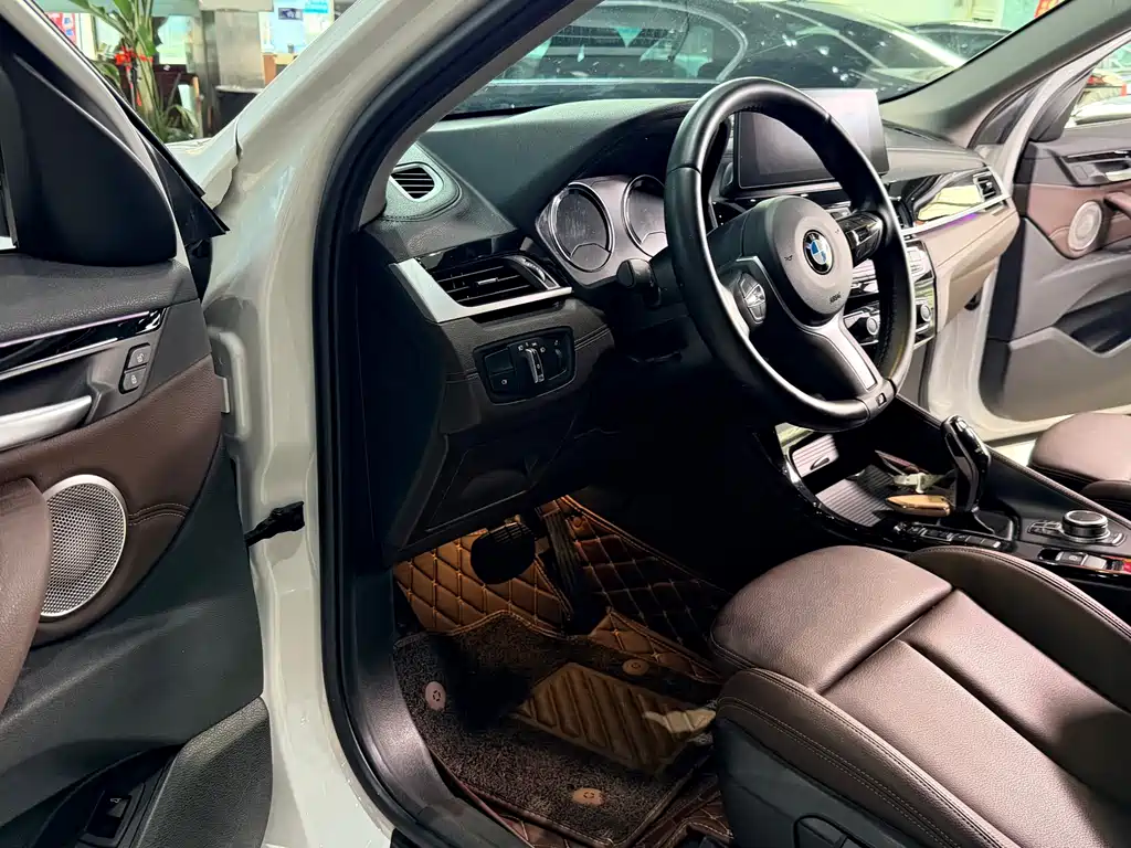 BMW X2 2021 — фото 10