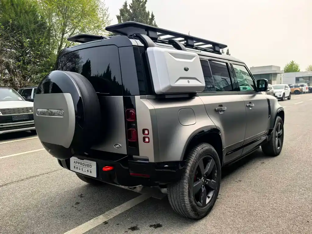 Land Rover Defender 2024 — фото 2