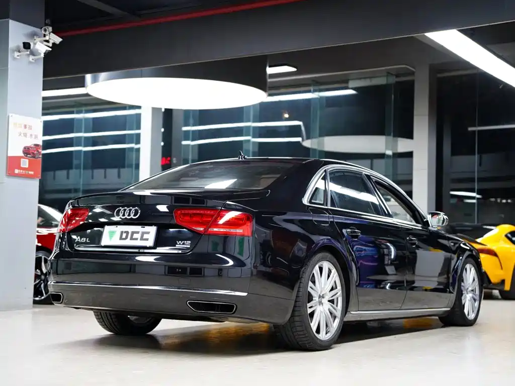 Audi A8 2013
