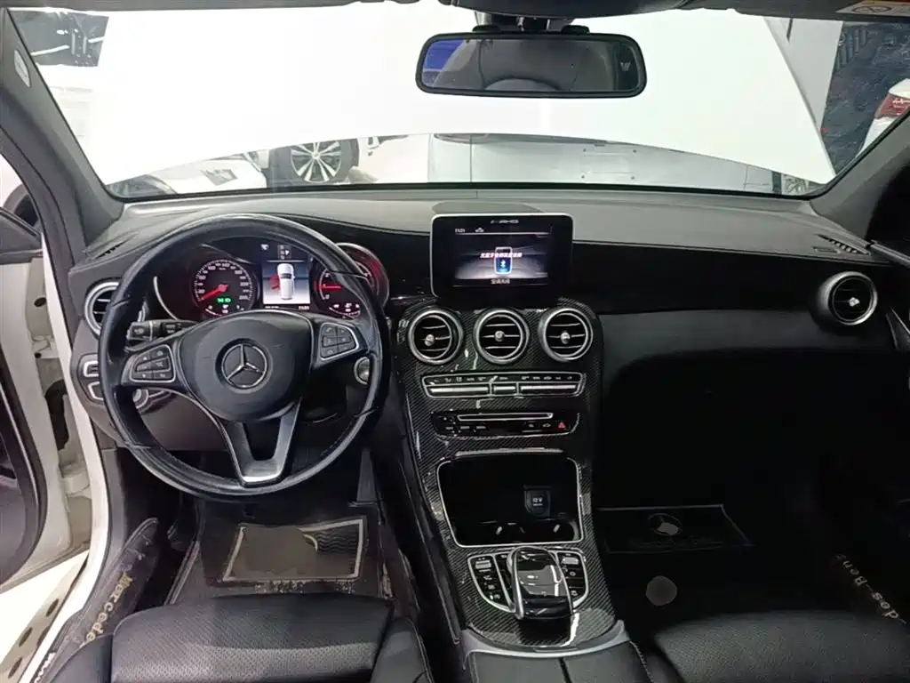 Mercedes-Benz GLC 2019 — фото 10