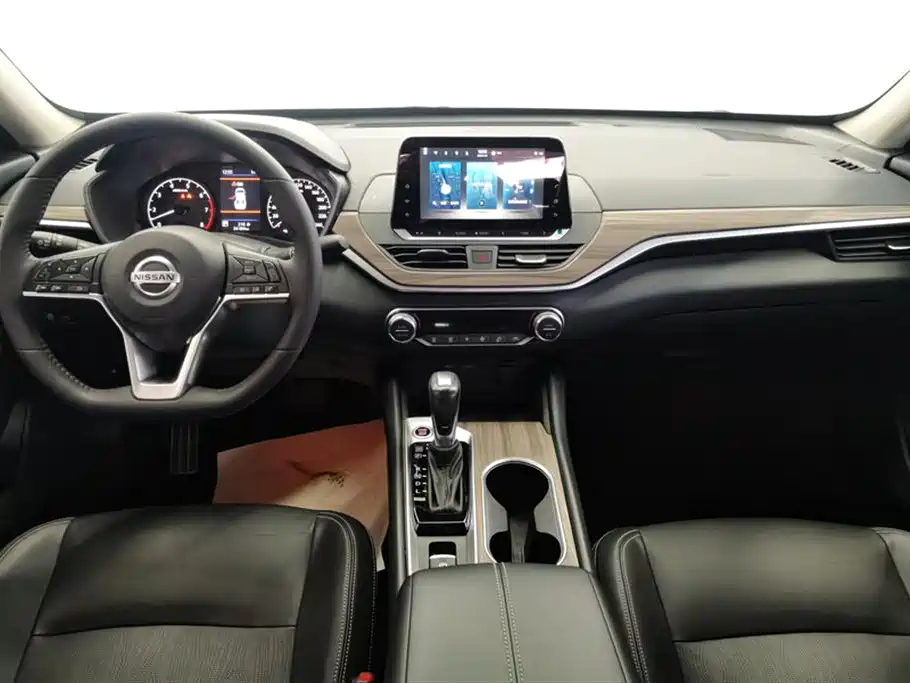 Nissan Teana 2022 — фото 12