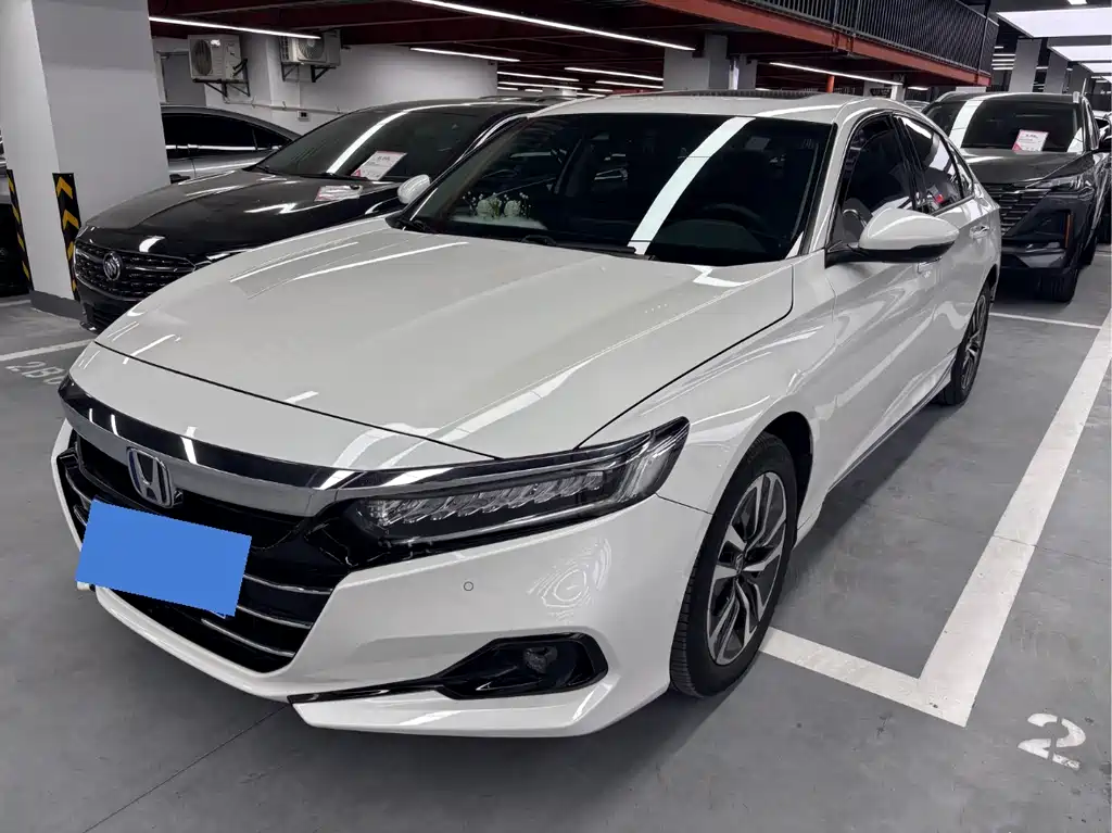Honda Accord 2023 — фото 1