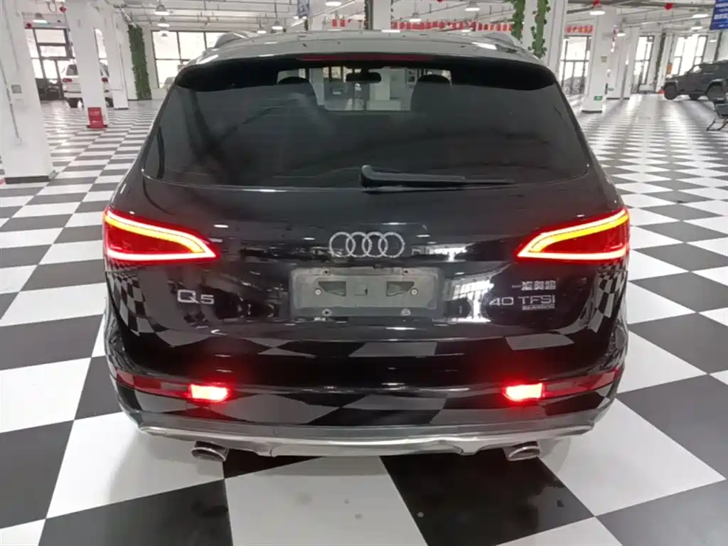 Audi Q5 2017 — фото 6