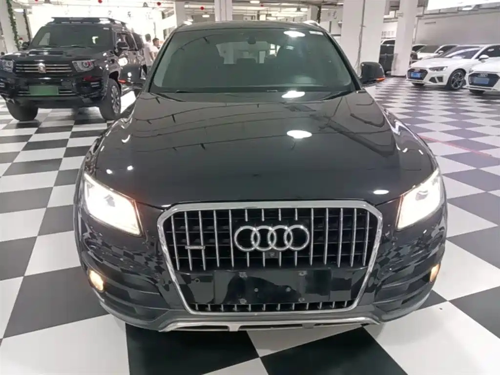 Audi Q5 2017 — фото 3