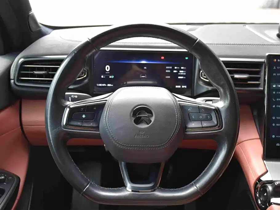 NIO EC6 2022 — фото 10