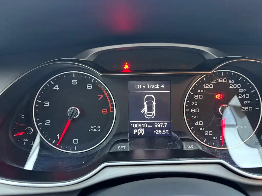 Audi A4L 2014