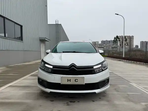Citroën C4L 2016