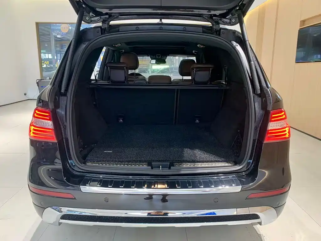 Mercedes-Benz M-Class 2015 — фото 20