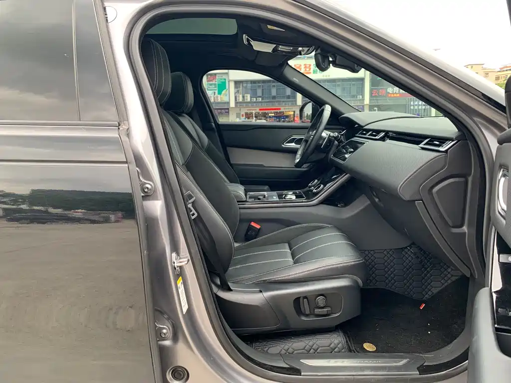 Land Rover Range Rover Velar 2020 — фото 16