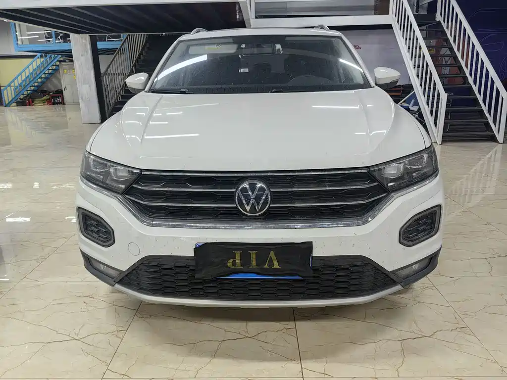 Volkswagen T-Roc 2021 — фото 2