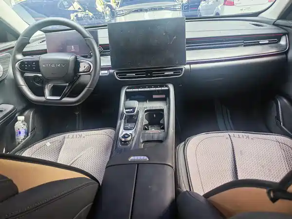 Chery Arrizo 8 2025