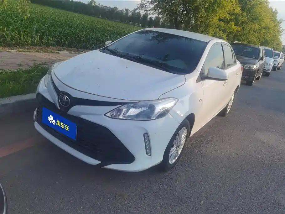 Toyota Vios 2017 — фото 1