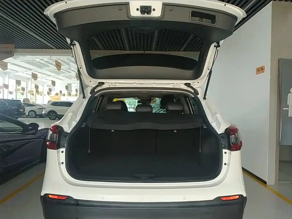 Nissan Qashqai 2021 — фото 15