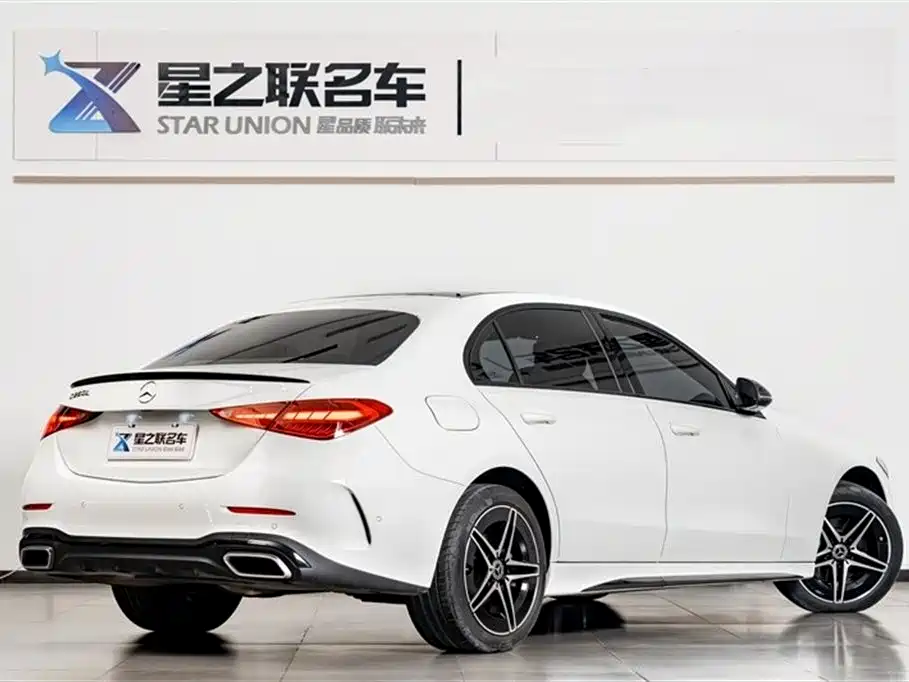 Mercedes-Benz C-Class 2023 — фото 8