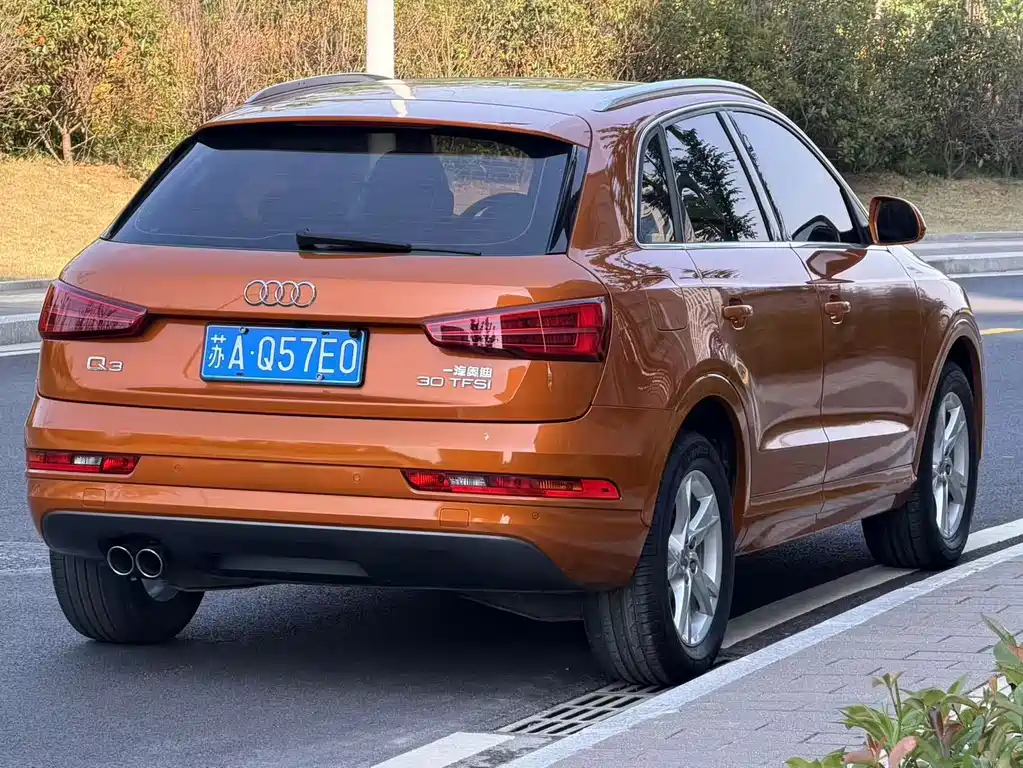 Audi Q3 2017 — фото 11