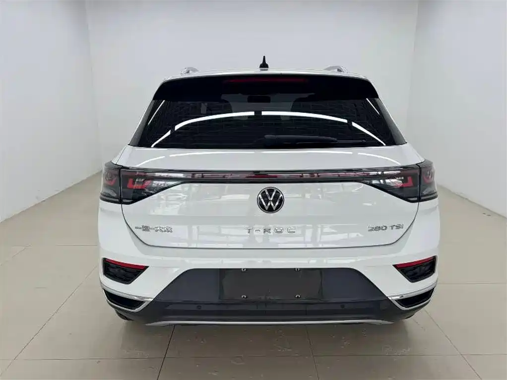 Volkswagen T-Roc 2023