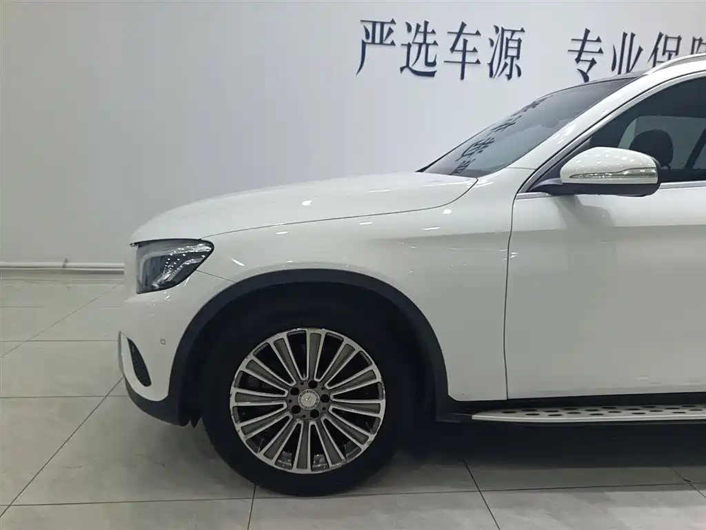 Mercedes-Benz GLC 2016 — фото 11