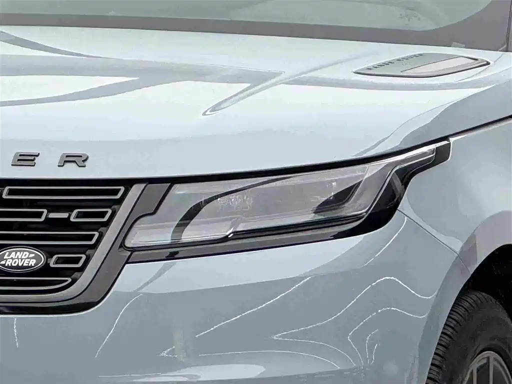 Land Rover Range Rover Velar 2024 — фото 3