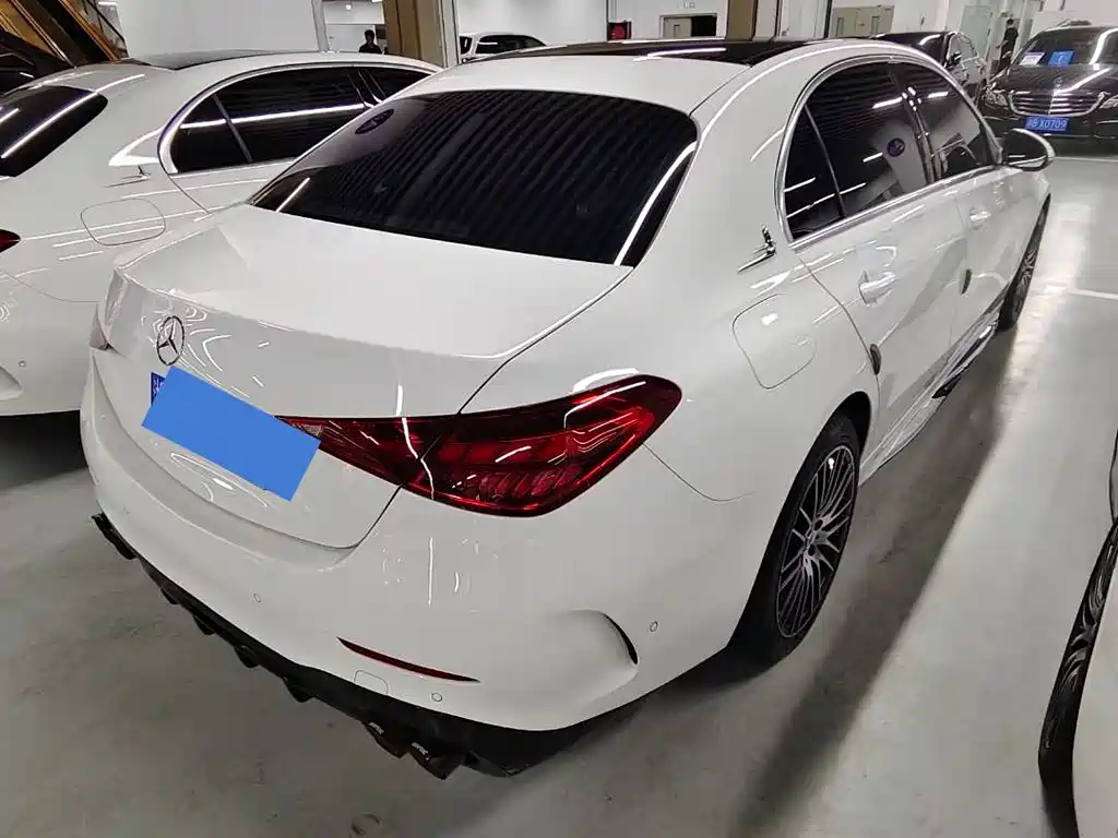 Mercedes-Benz C-Class 2023