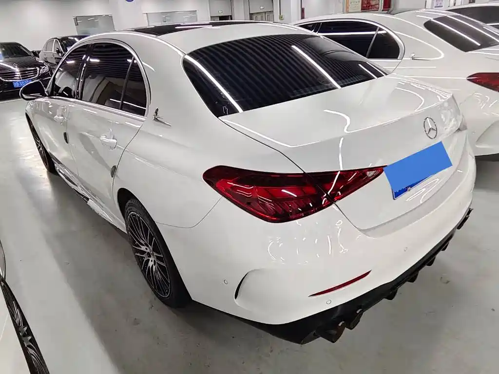 Mercedes-Benz C-Class 2023