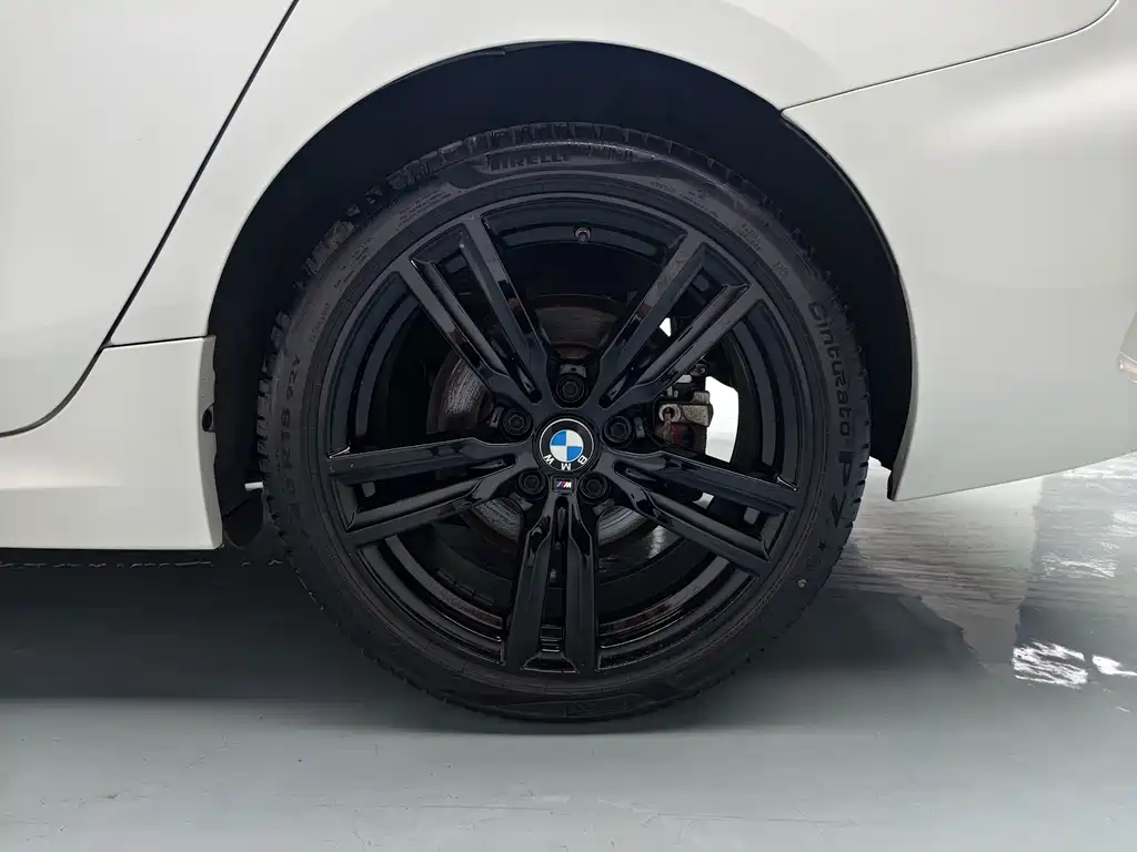 BMW 1 Series 2021