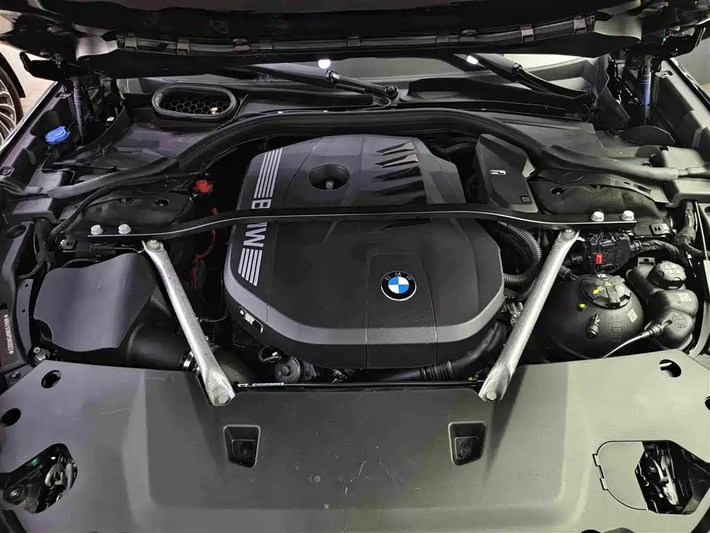 BMW 7 Series 2023 — фото 16