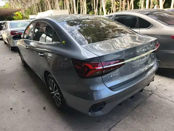 Roewe i5 2022