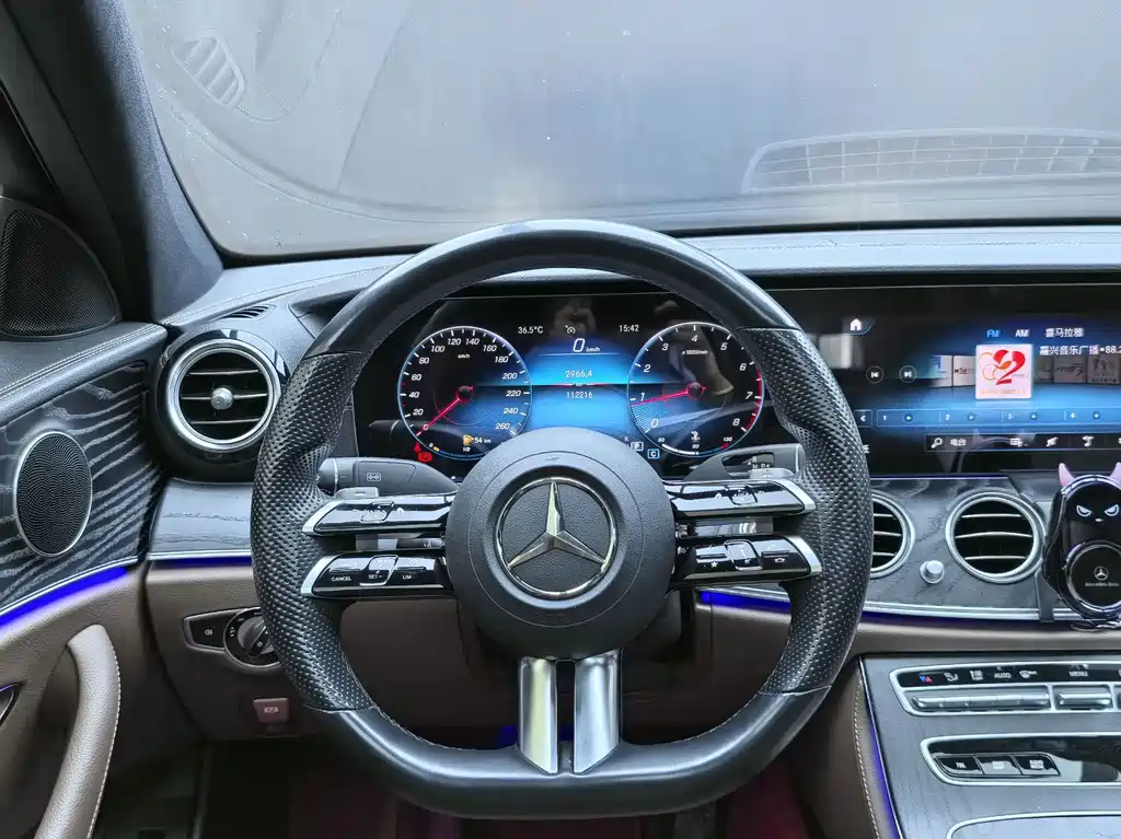 Mercedes-Benz E-Class 2021 — фото 11
