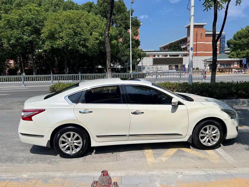 Nissan Teana 2014