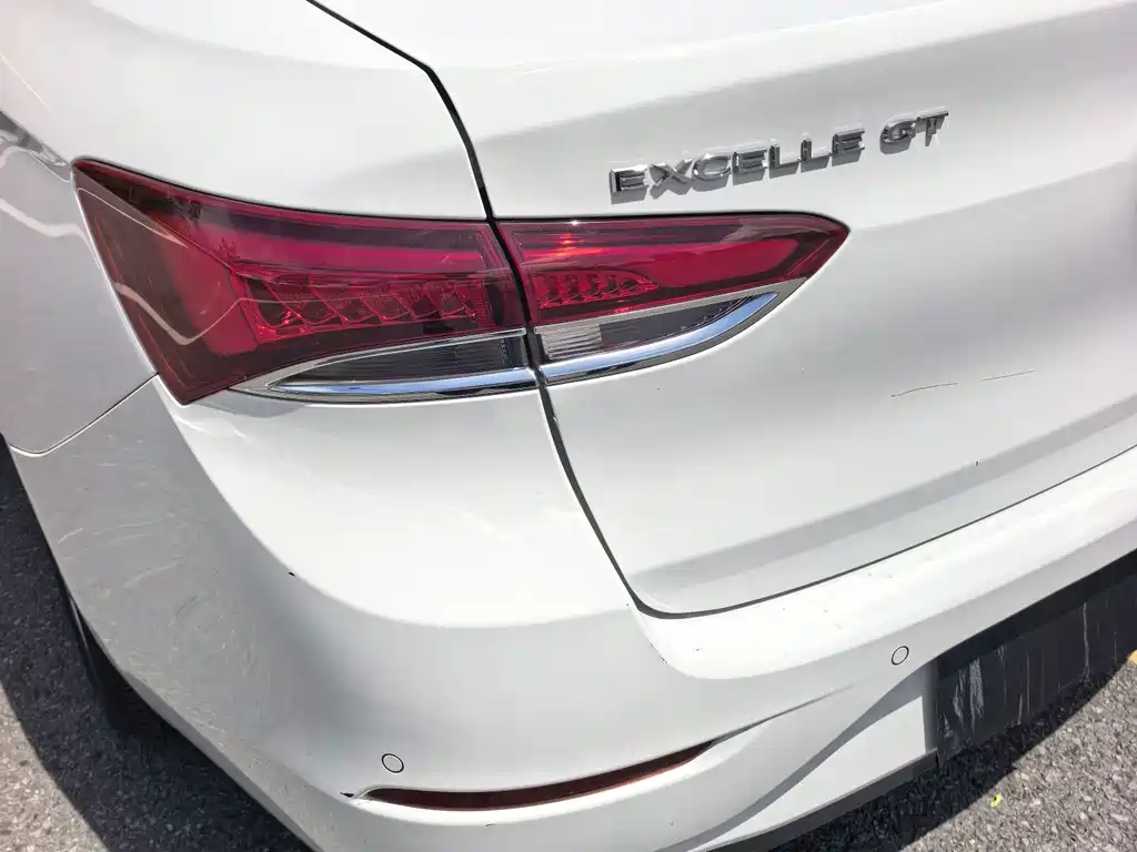 Buick Excelle 2020 — фото 22