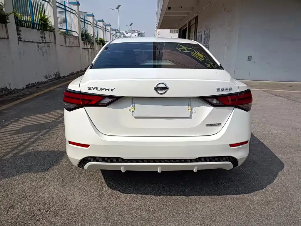 Nissan Sylphy 2020 — фото 11