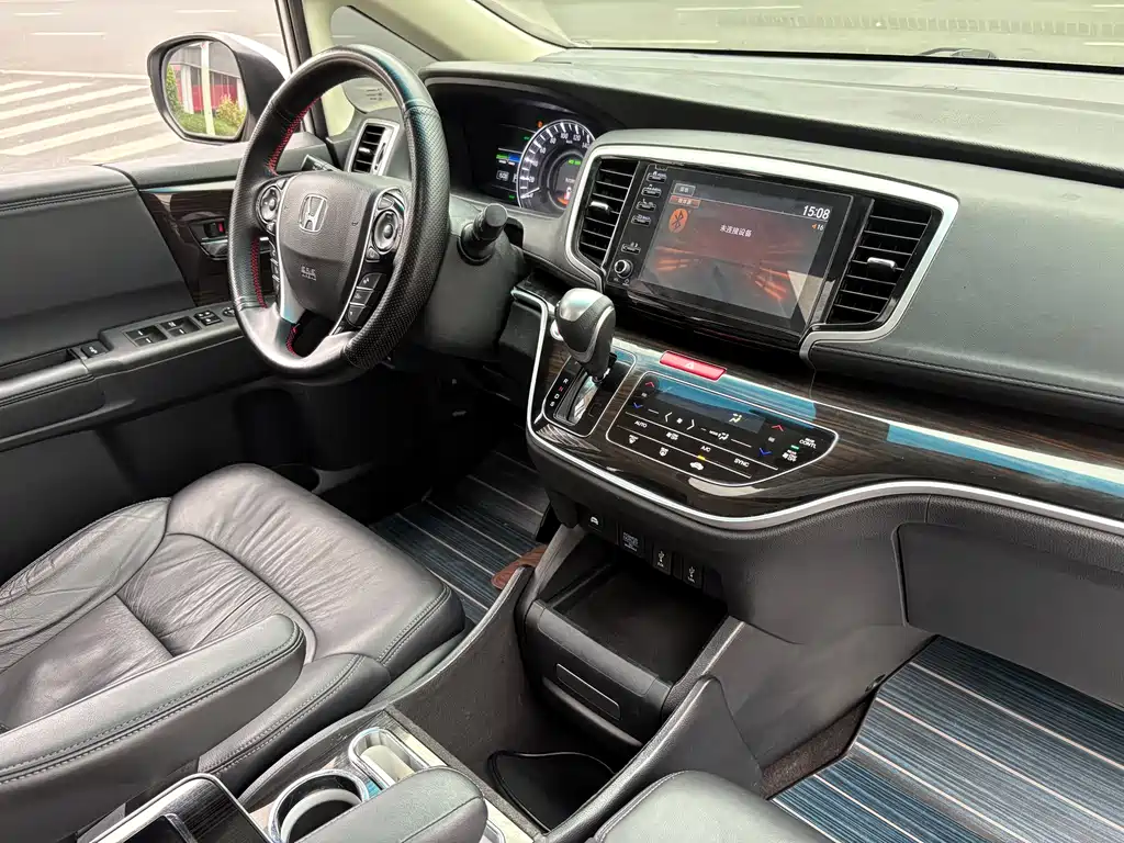 Honda Odyssey 2020 — фото 15