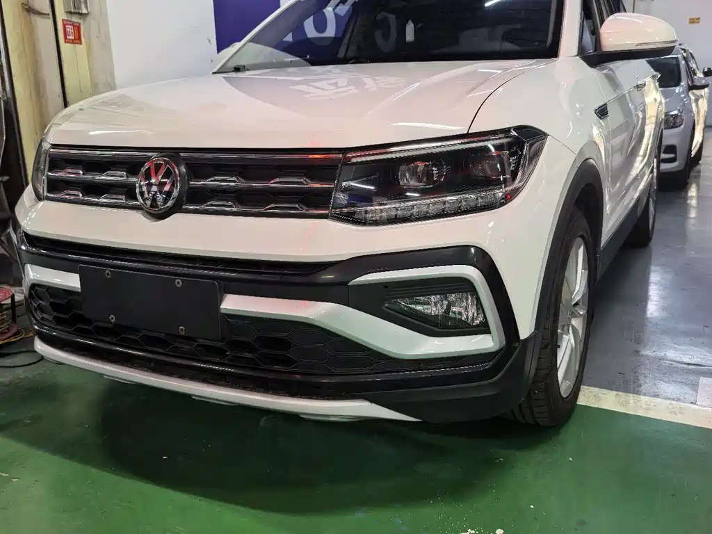Volkswagen T-Cross 2019