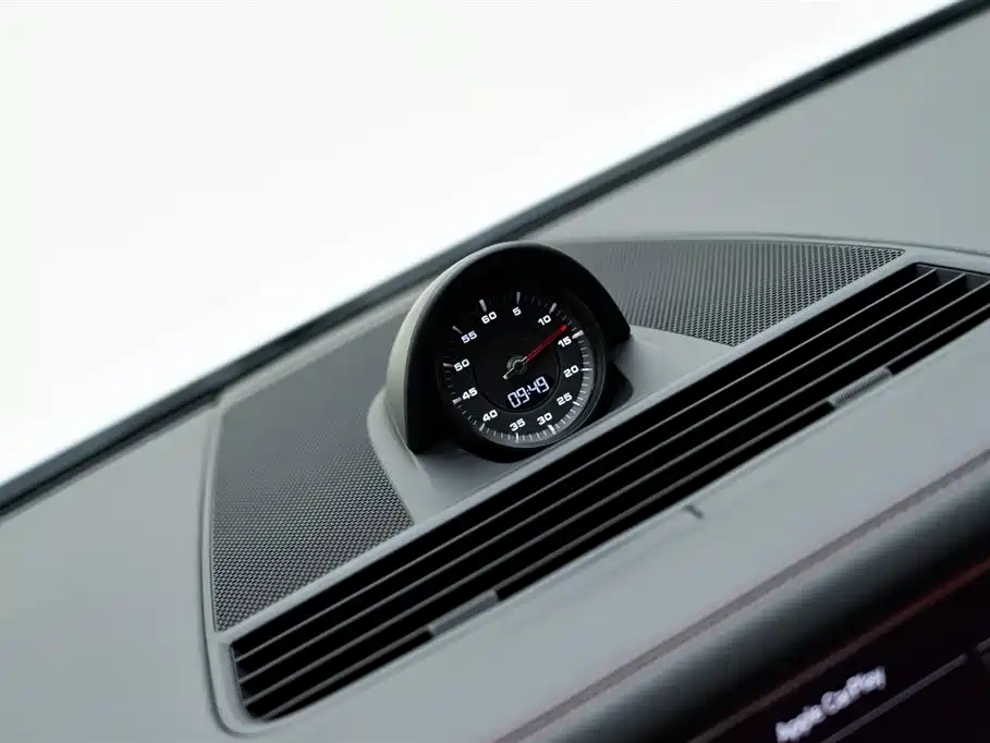 Porsche Panamera 2023 — фото 24