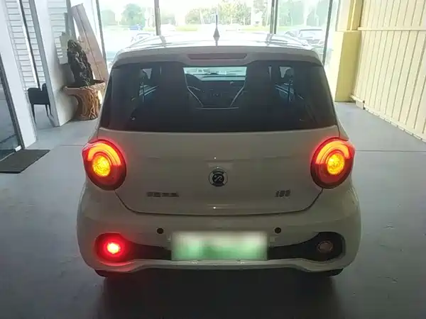 Brilliance Xinri i03A 2022