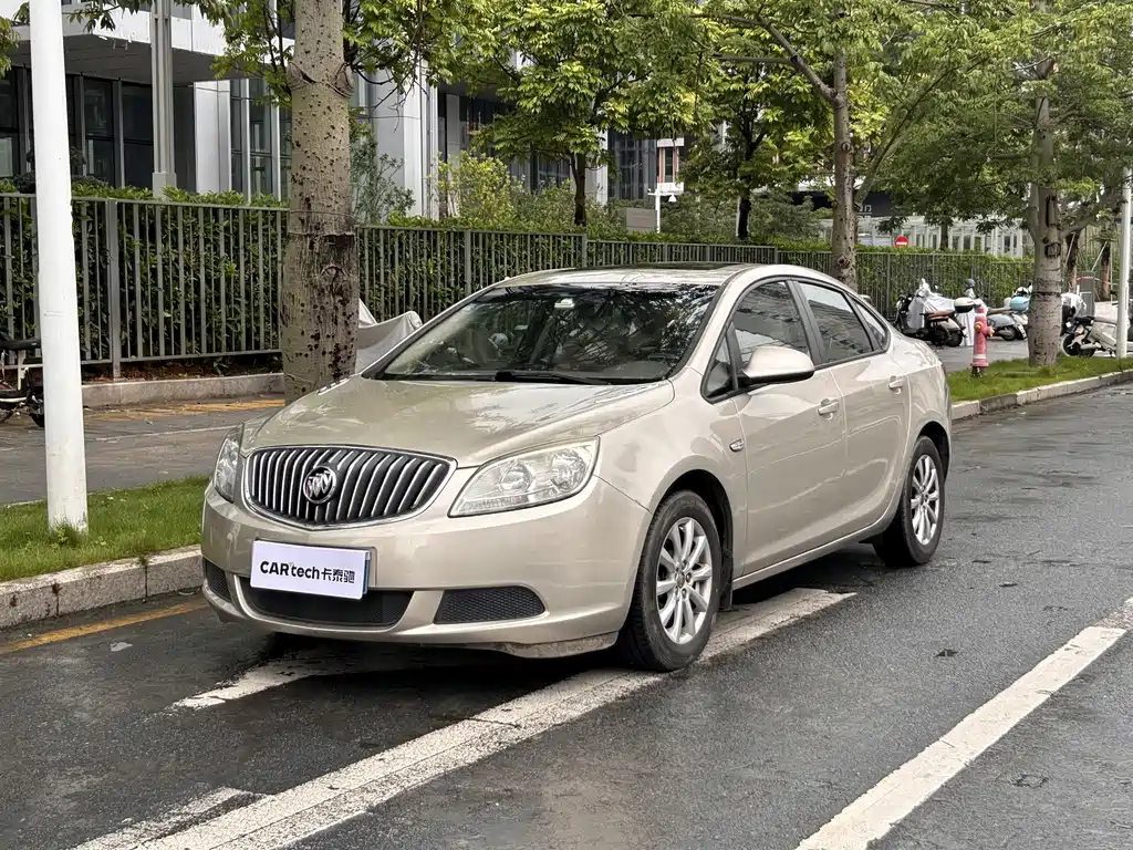 Buick Excelle 2013