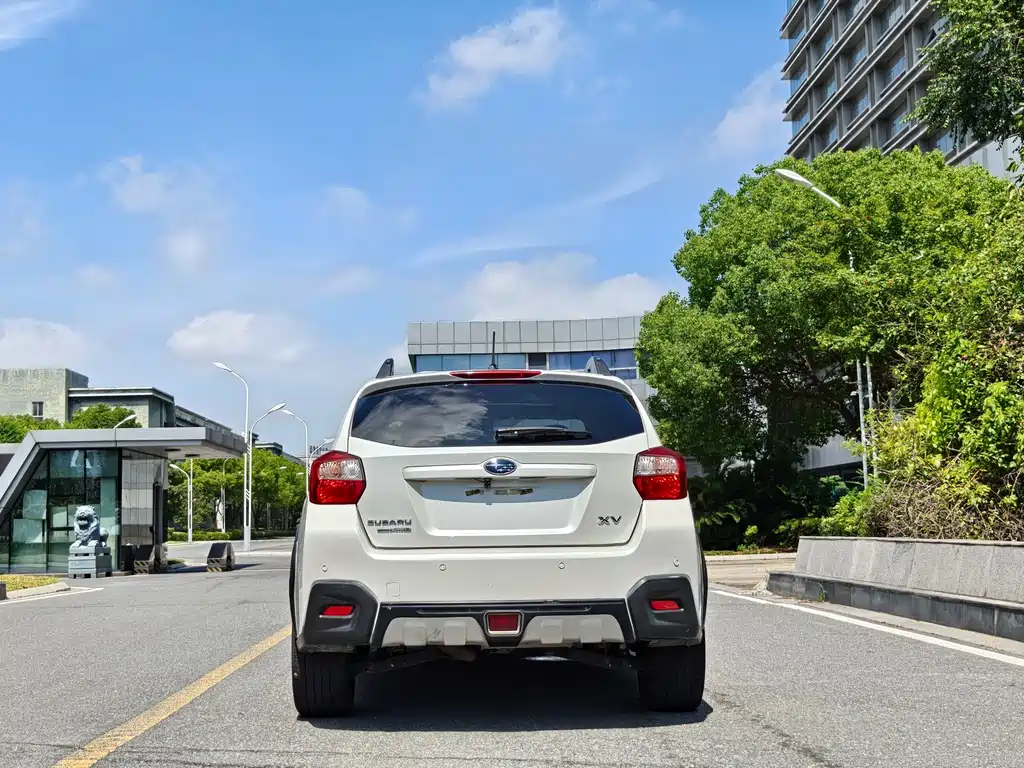 Subaru XV 2013 — фото 8