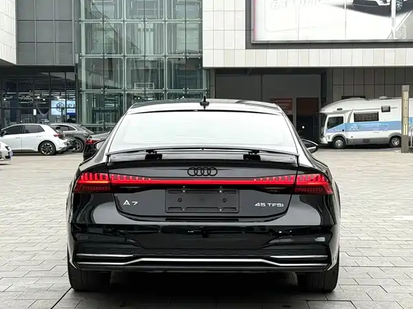 Audi A7 2023